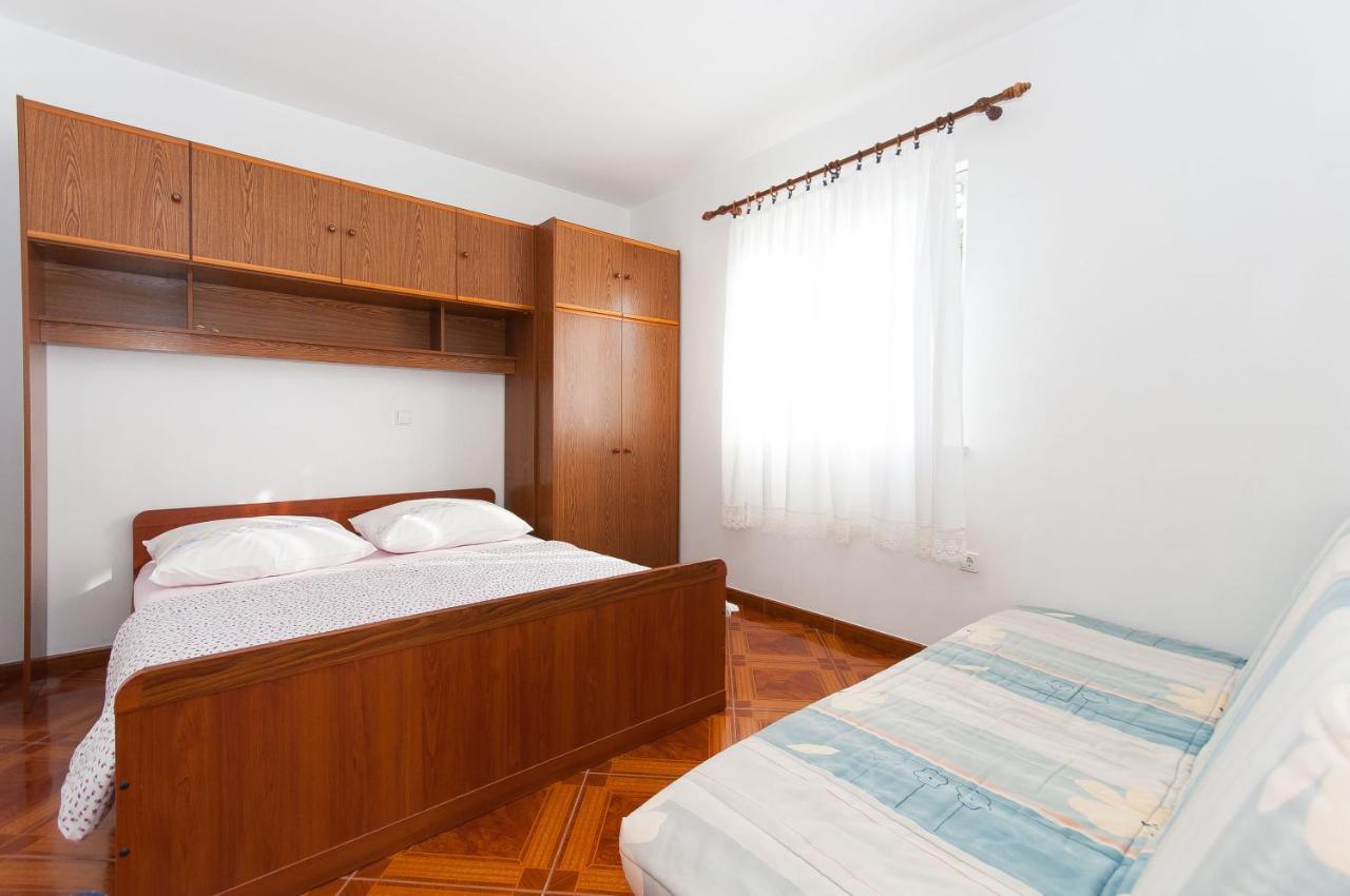 Apartments Marija Pisak Exterior photo